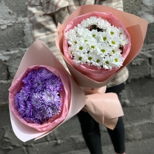 Букет из 5 хризантем