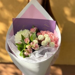 Букет с хризантемой ньютон
