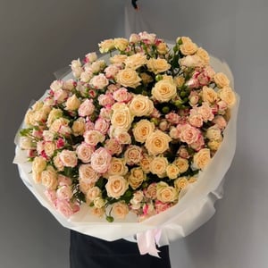 Букет из кустовых роз Wow effect