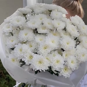 Букет из хризантем