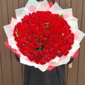 Букет из 101 красной розы